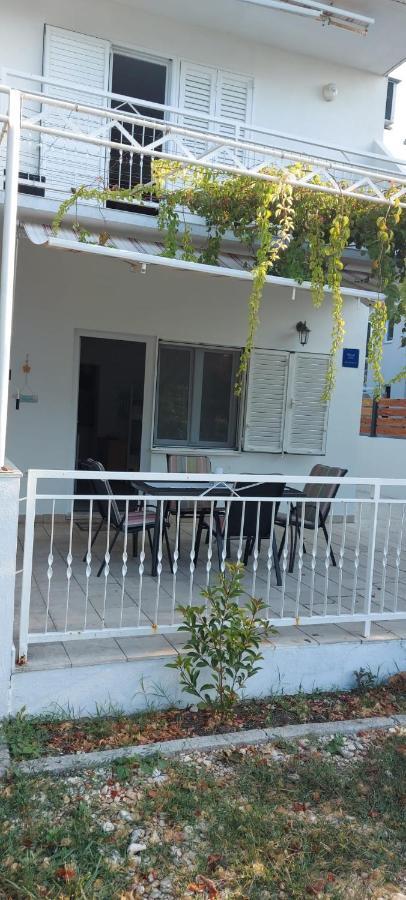 Top Location Živogošće Extérieur photo